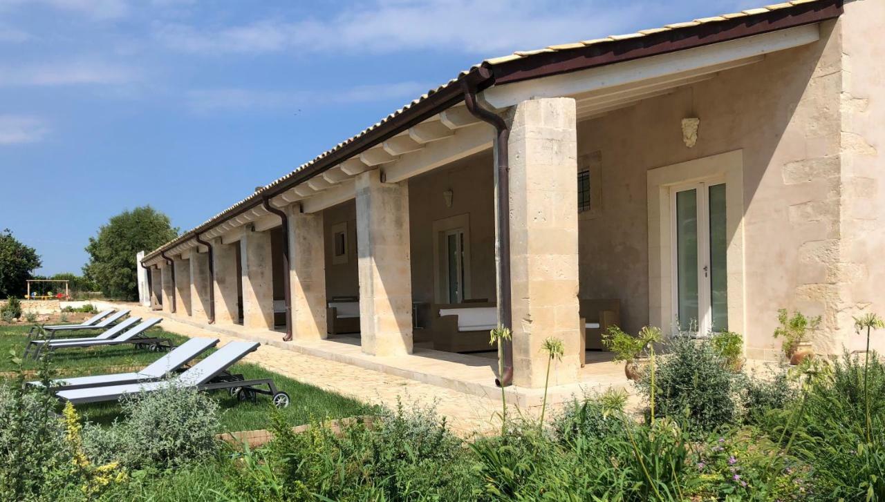Ballium Luxury Relais Avola Kültér fotó